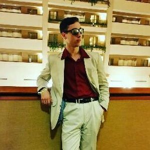 Meet your Posher, Alec